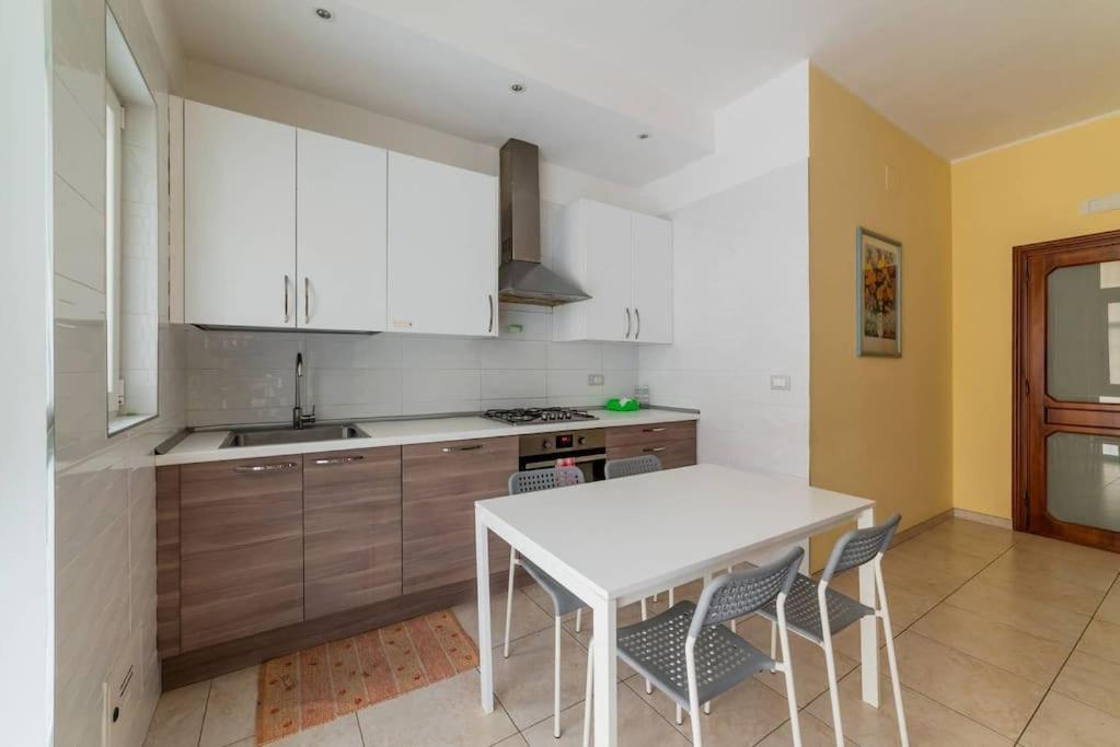 Arts House Apartamento Bari Exterior foto